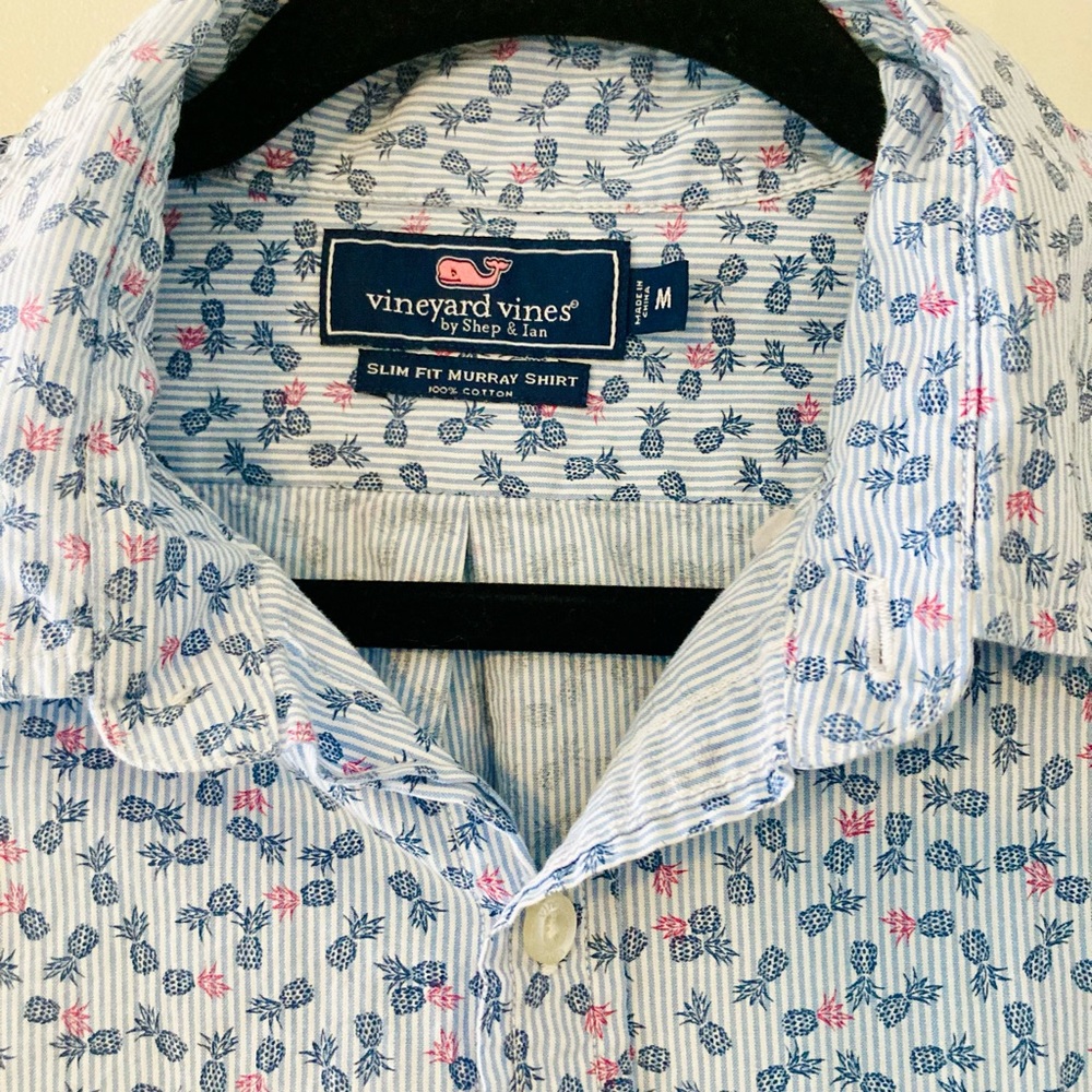 Vineyard Vines Men's Slim Fit Pineapple Shirt